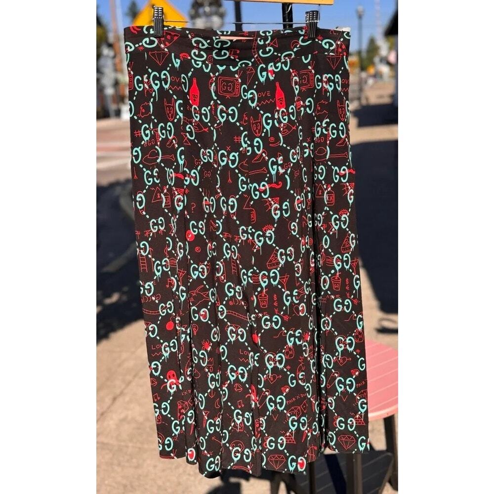 GUCCI Ghost Print Monogram Signature Pleated Silk Belted Skirt Cardi B. Sz. 48